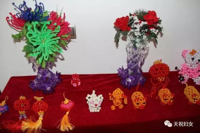 省政协调研武威市天祝县陇原巧手示范基地—巧红绣绣坊