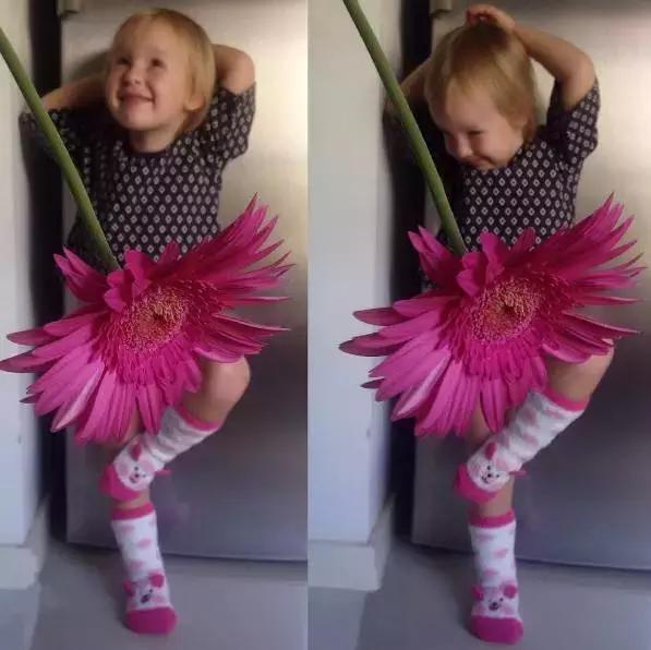 朋友圈晒女儿的亲子照 (晒女儿一家三口亲子照)