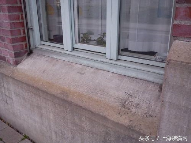 阳台窗户下雨渗水怎么办,一下雨窗户就进雨怎么办