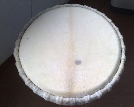 如何挑选一只有生命的非洲鼓