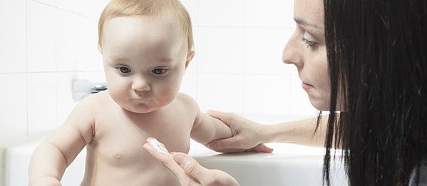 婴儿湿疹反反复复难治愈详细方案,宝妈必知婴儿湿疹治疗五原则