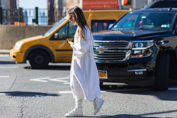 如何挑选质量好的风衣 (如何选购儿童风衣)