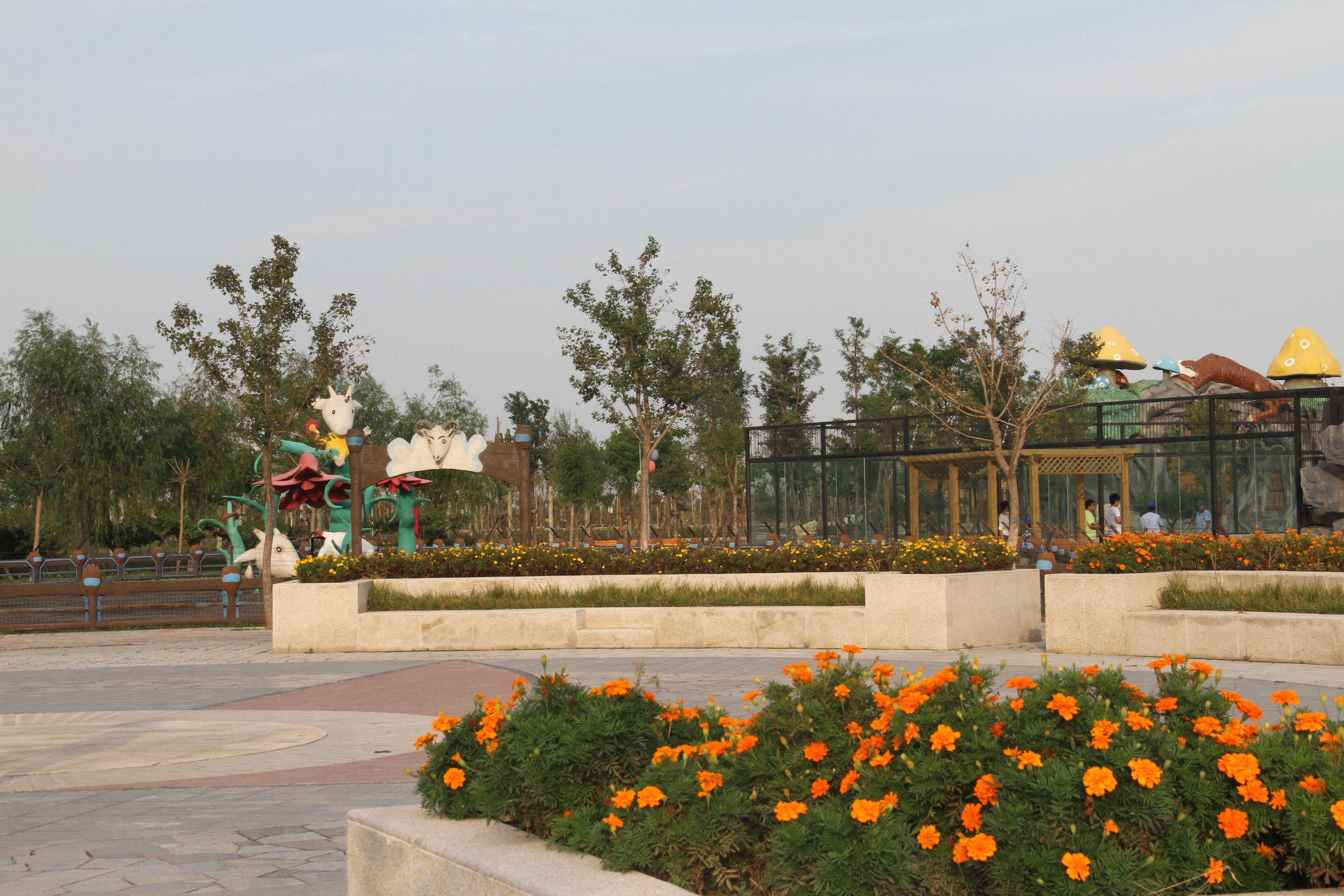 天津光合谷温泉酒店,天津光合谷公园地址