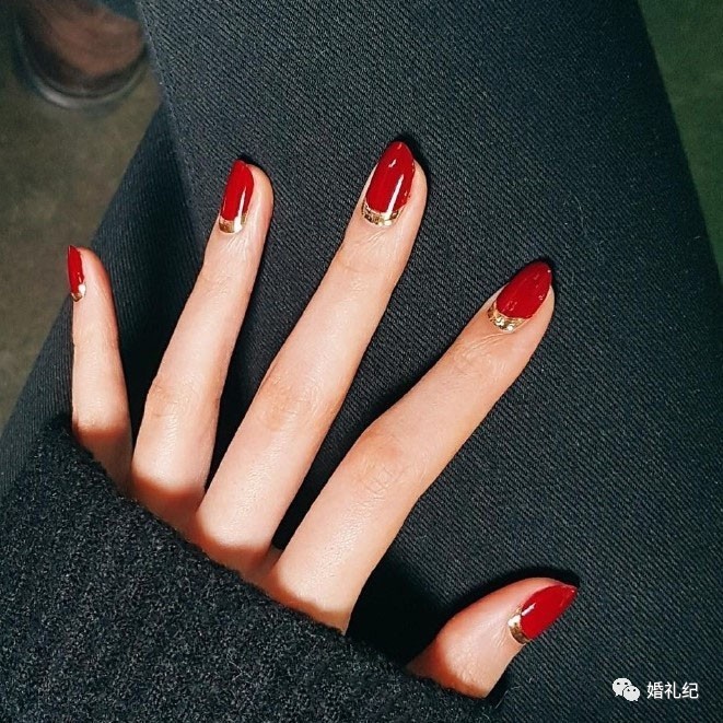 新娘美甲裸色系短甲,最近新娘美甲火爆款