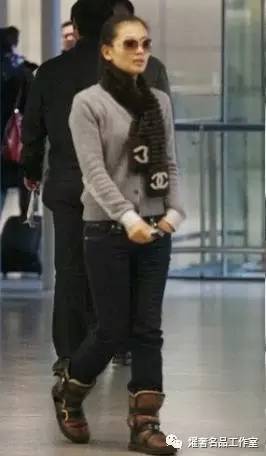 hermes爱马仕丝巾故事,hermes丝巾有什么系列