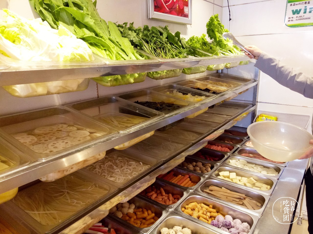 美女编辑拼死吃遍全城麻辣烫，终于选出6家最好吃的！