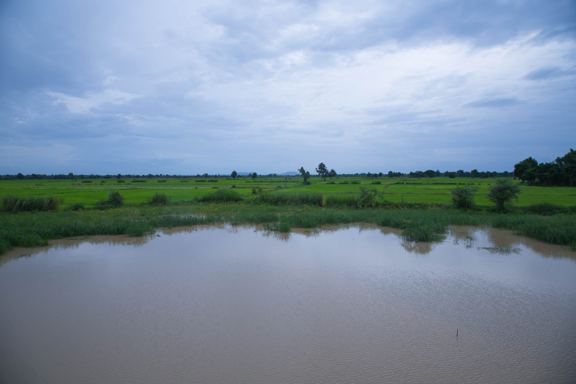 柬埔寨马德望竹制小火车,柬埔寨马德望生活