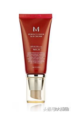 为什么脸油还能起干皮,为什么脸会给人一种油油的感觉