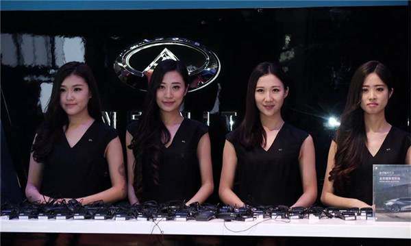 销售如何应对女性客户,女销售如何拒绝客户的非分之想