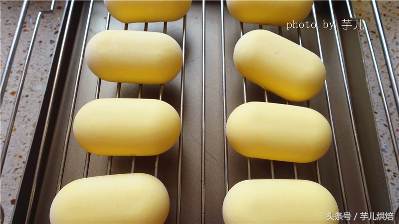 芒果慕斯星空淋面,芒果葡萄淋面慕斯蛋糕做法