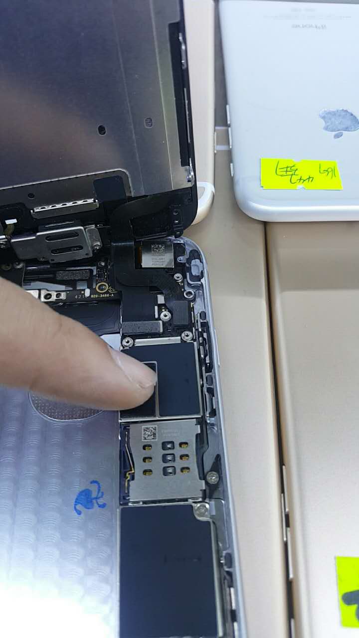 iphone6s不触摸,iphone6s直供电不插数据线