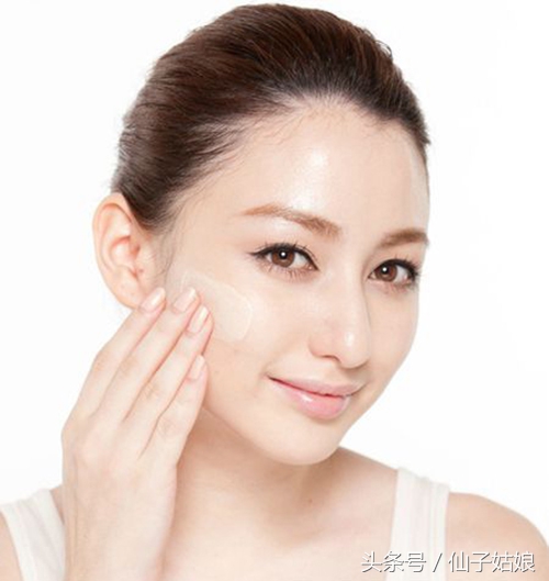 保湿乳液怎么用,涂完保湿乳液后可以涂防晒乳液吗