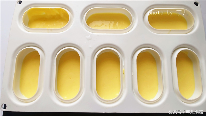 芒果慕斯星空淋面,芒果葡萄淋面慕斯蛋糕做法