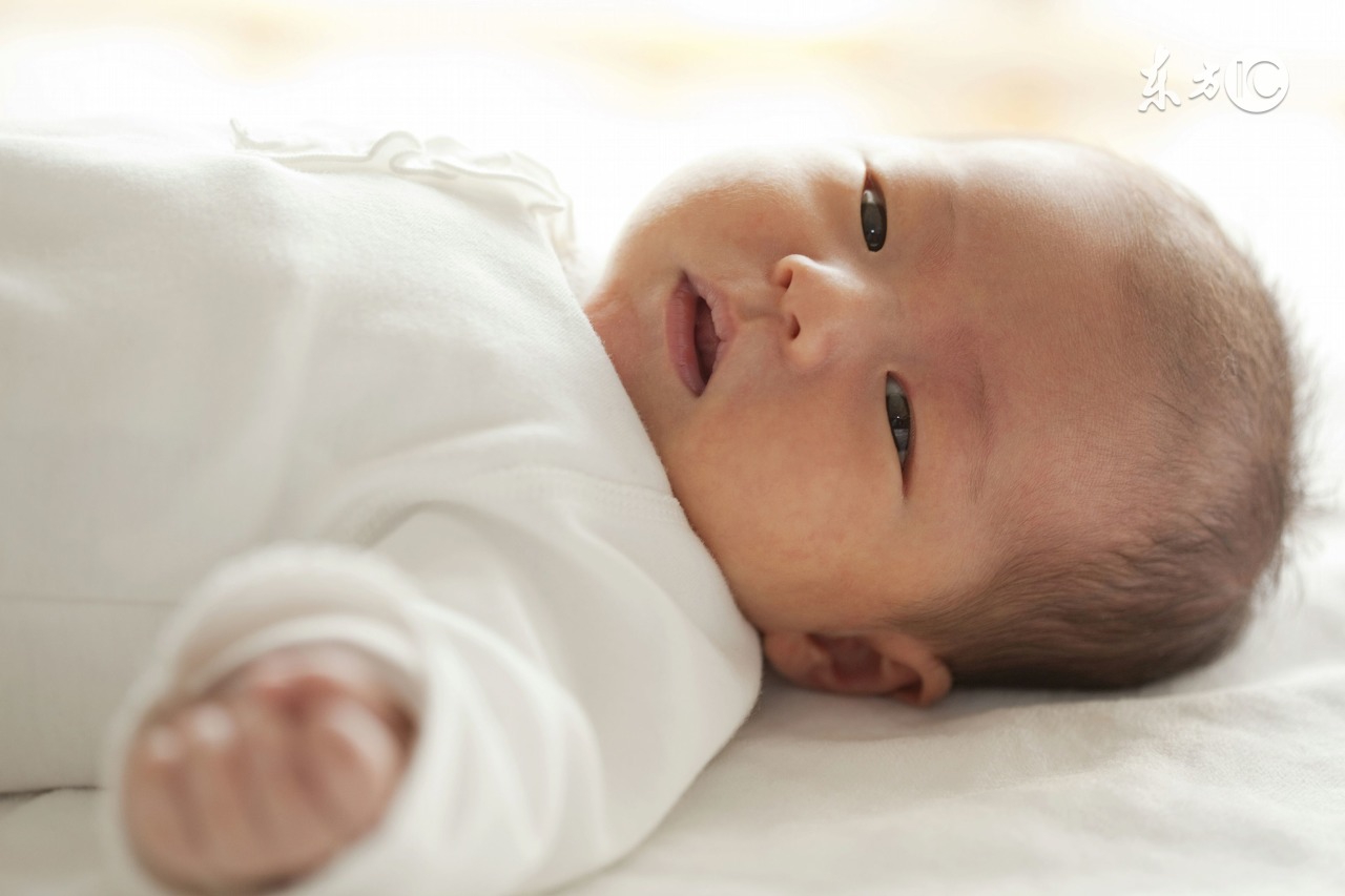 输卵管堵塞要做试管还是疏通手术,输卵管堵塞可以吃药治疗吗