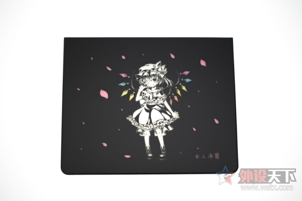 大神亲手绘制图案随心所欲——小熊MOD定制鼠标垫评测