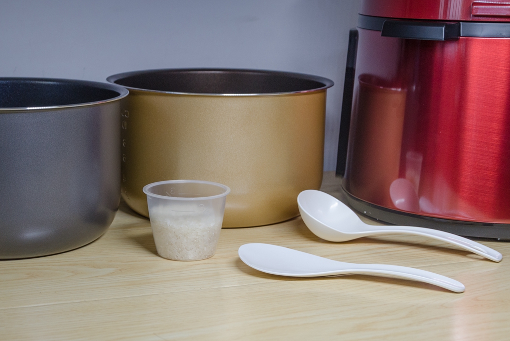 煮妇神器,美的最新款电压力锅功能评测