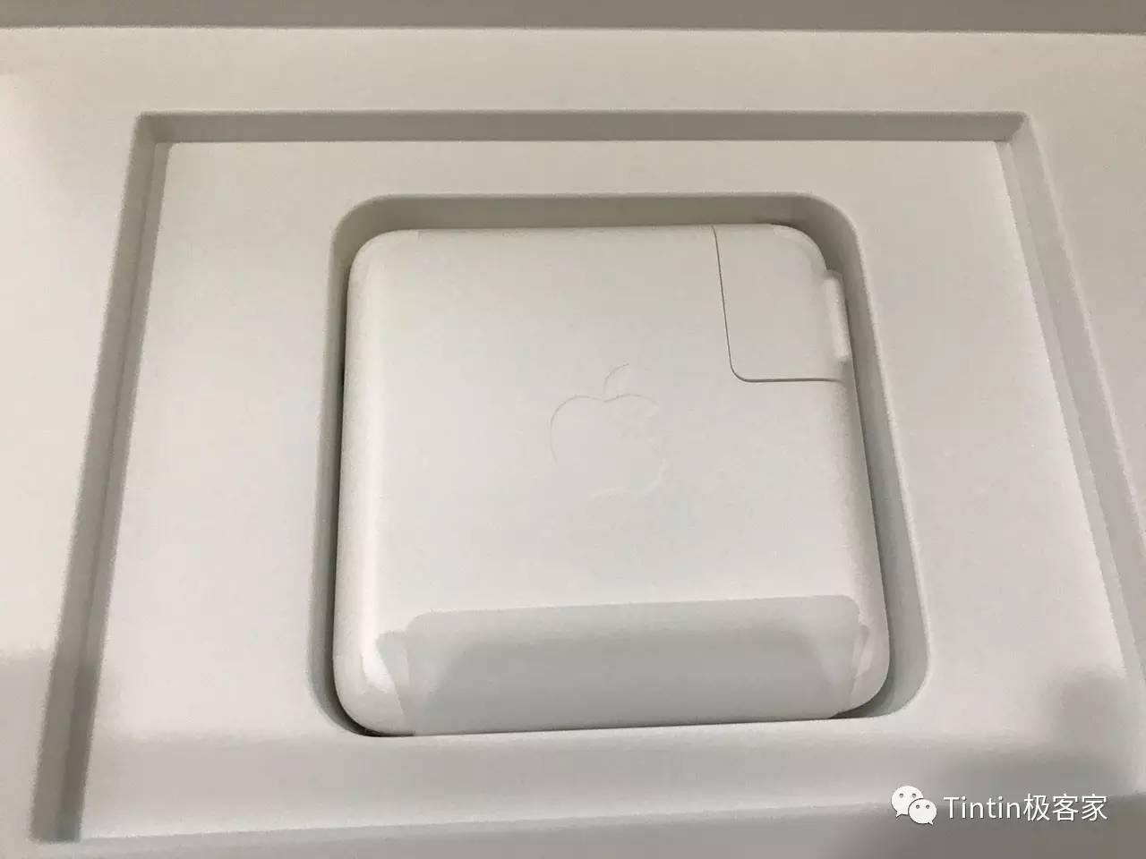 不带Multi-TouchBar啥感觉？新版MBP开箱