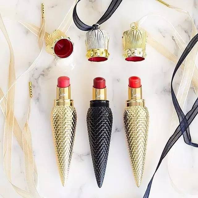 情人节礼物挑这几个准没错 (情人节礼物总有一款适合你)