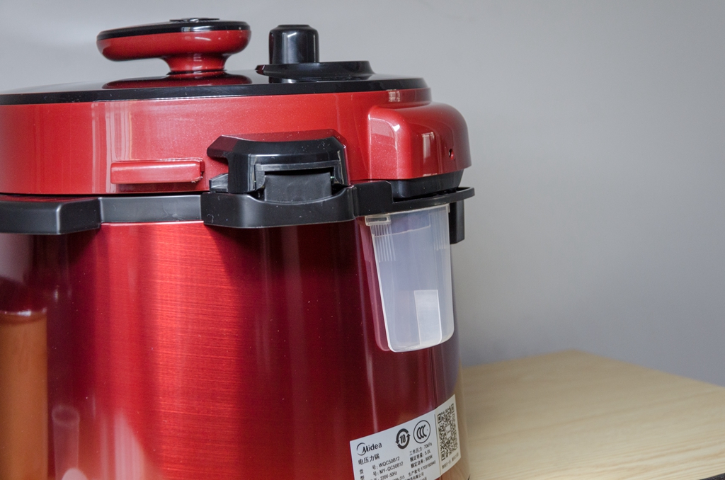 煮妇神器,美的最新款电压力锅功能评测