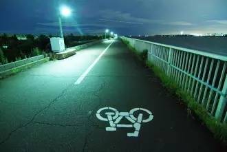 夜骑需谨慎,夜骑一天骑行多少公里最好