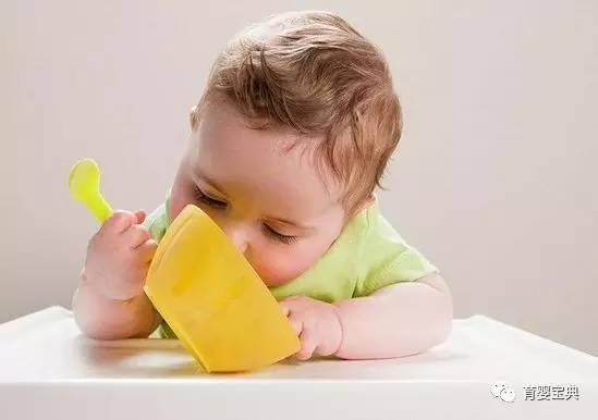 婴儿面部湿疹怎么护理效果最好,湿疹的护理方法与关注事项