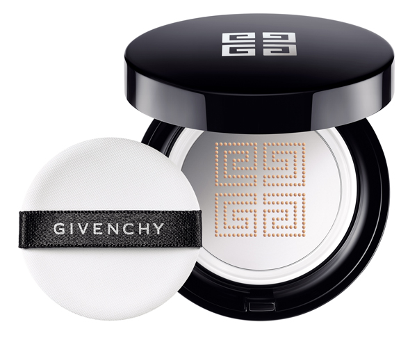 选择越来越多，可化妆包里总是少不了一款气垫粉底