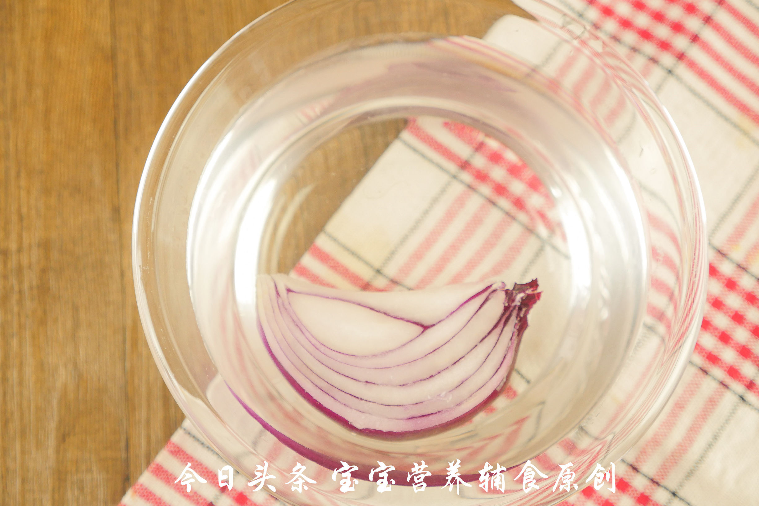 宝宝便秘最有效的辅食,宝宝辅食怎么做改善便秘