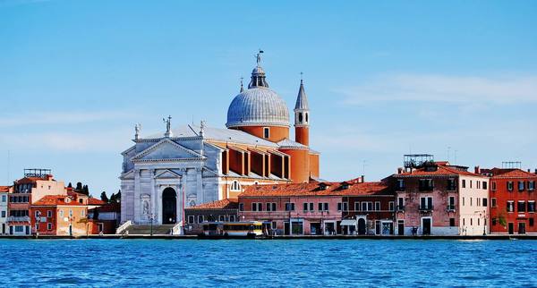 意大利商务签证能考驾照吗,意大利商务签证可以自由行吗