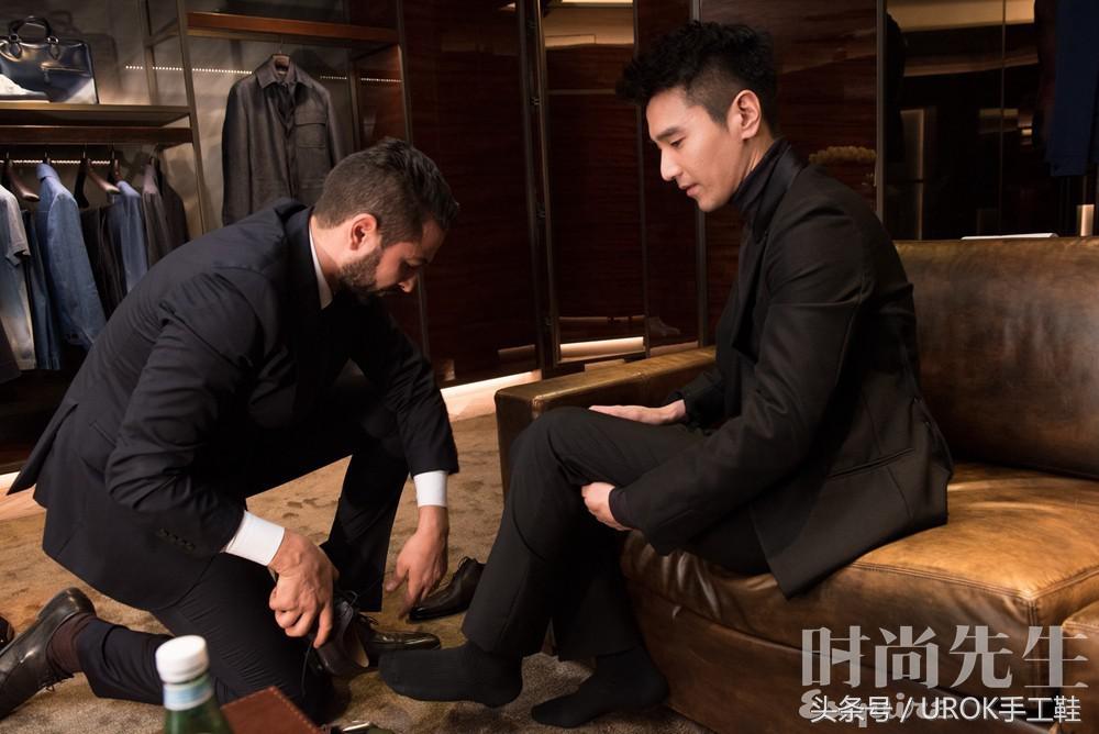 皮鞋后跟磨脚怎么办小妙招视频,皮鞋后跟磨脚脖子的小妙招