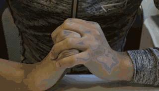 缓解鼠标手的方法,每天一分钟告别鼠标手