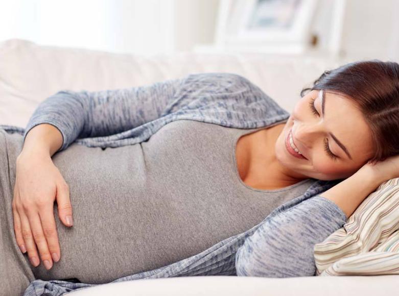 孕妇多吃这几种食物胎儿发育好,孕早期多吃什么食物对胎儿发育好