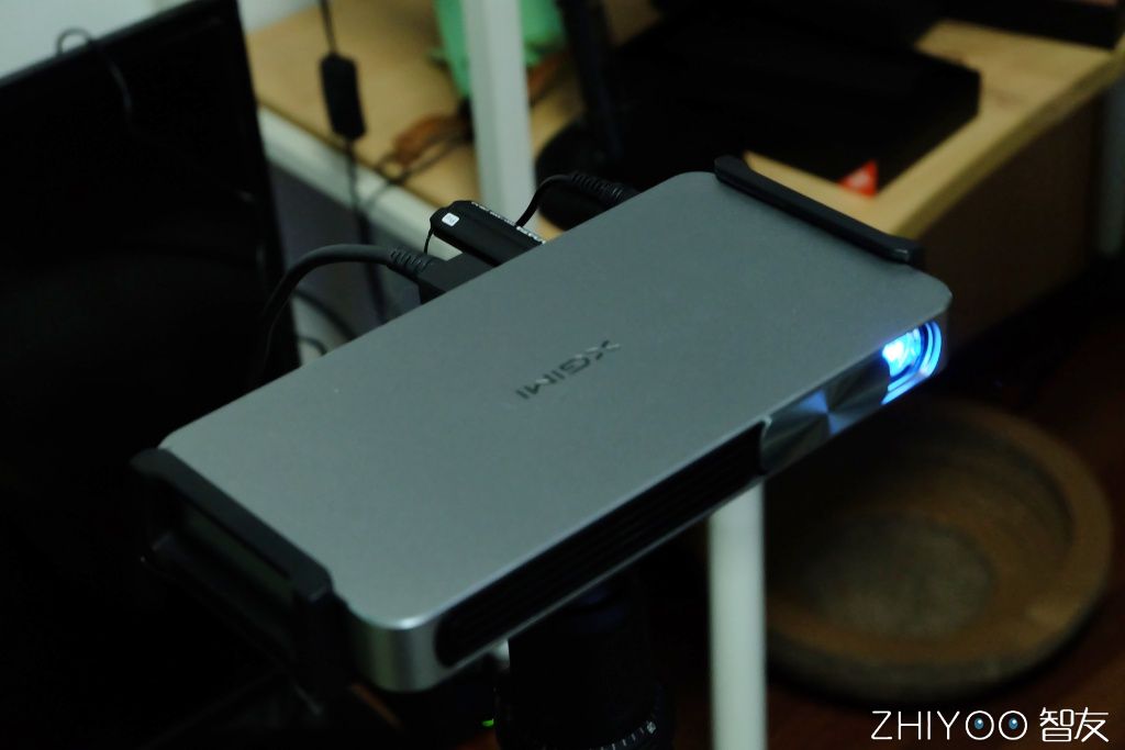 极米投影z4air怎么连手机,极米z4适合什么投影