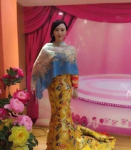 明星蜡像和真人不一样,明星蜡像吓人