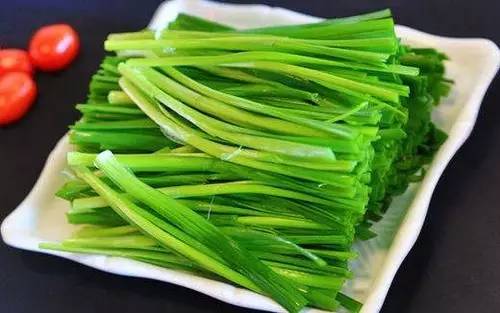 韭菜含有丰富的维生素,春天韭菜第一茬为什么不能吃