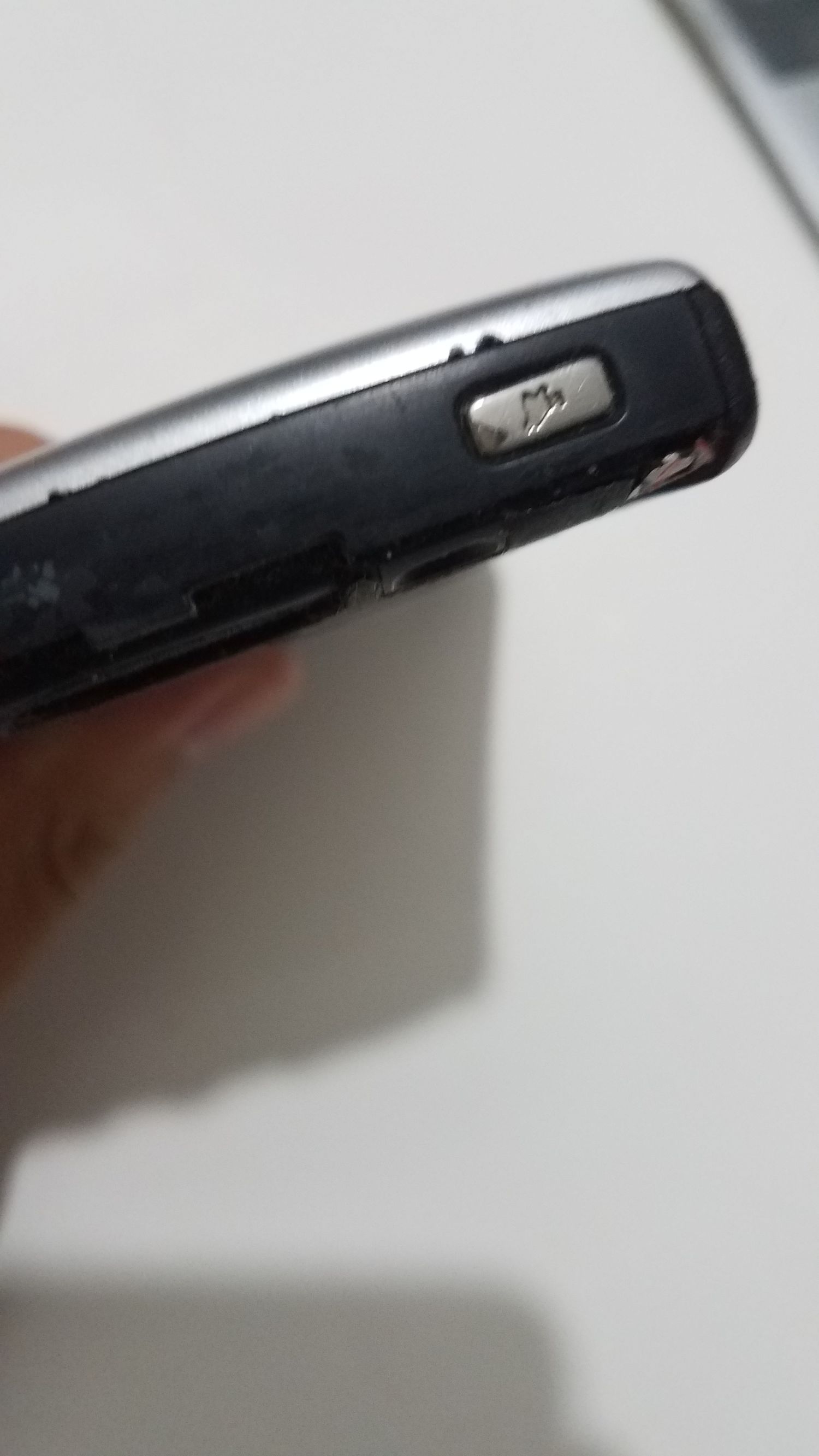 情怀手机1680,黑莓8310评测视频