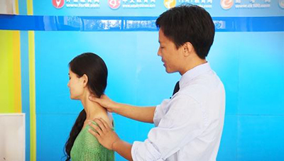 落枕有什么办法快速缓解,如何快速缓解落枕脖子疼