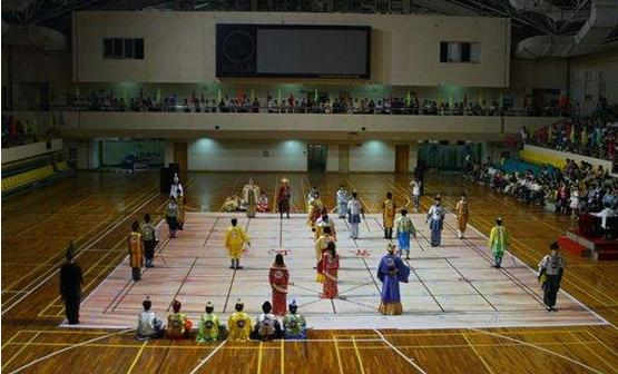 在大街上看见美女不让看？清朝首富的处理方式让你想不到