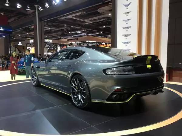 上海国际车展众多豪车,上海车展都发现哪些豪车