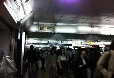 日本火车站自动售票机,日本的无人售票机