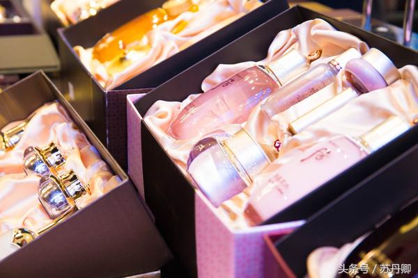 邮轮旅行的好处是什么,乘邮轮旅游的10大优点