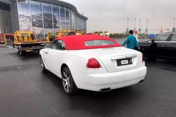 上海国际车展众多豪车,上海车展都发现哪些豪车