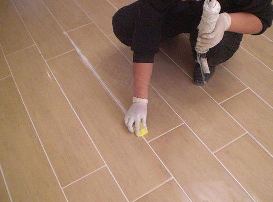 装修贴黑色地砖有后悔的吗,装修地砖勾缝变黑了怎么处理