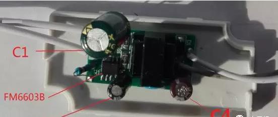 自己动手维修吸顶灯led灯条,厨房led吸顶灯坏了怎么维修