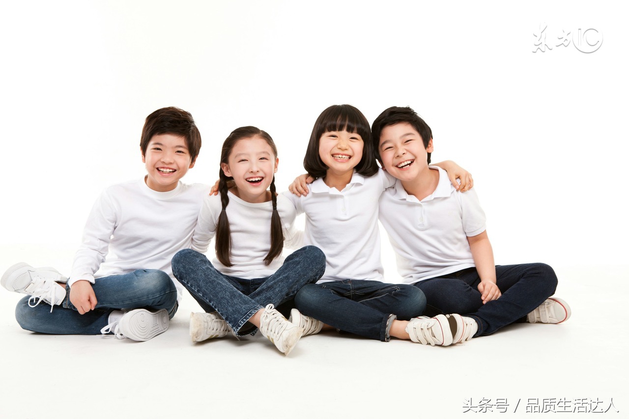 白色衬衫染色补救方式,洗衣店能把真丝白衬衫染色复原吗