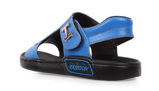 什么牌子的儿童凉鞋比较好穿耐穿,儿童凉鞋品牌哪种比较好穿