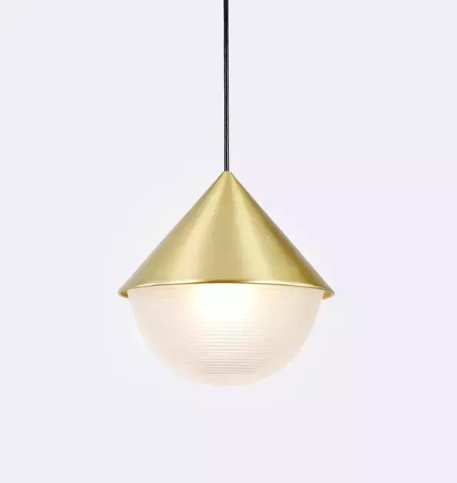 等灯等灯｜这届米兰设计周上的十盏好灯，还行还行