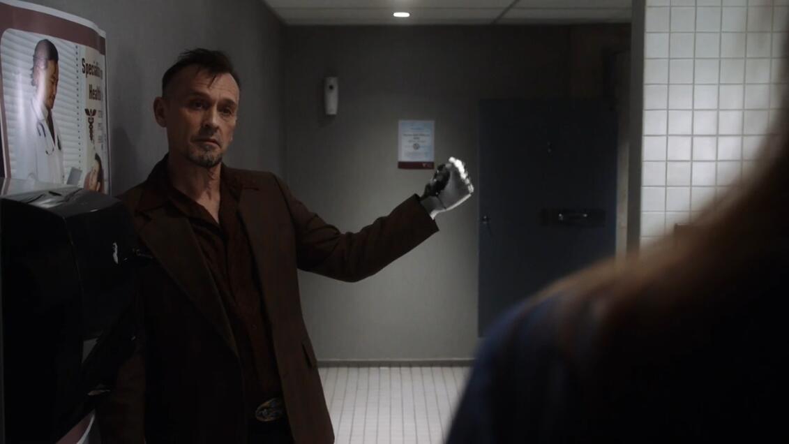 越狱第4季迈克尔之死,越狱第五季迈克真实故事