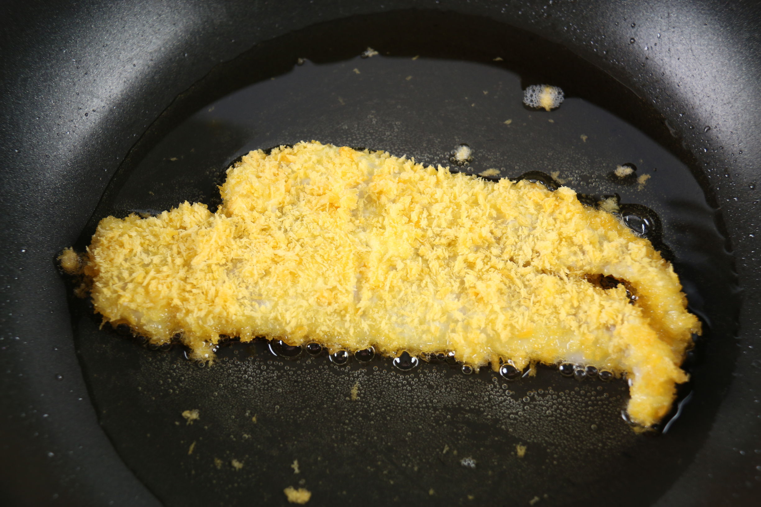 鲽鱼怎么做才发亮又好吃,鲽鱼如何做好吃