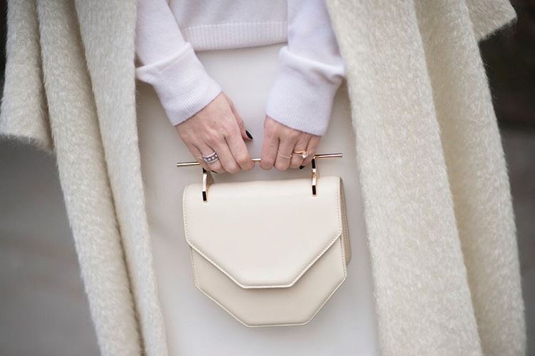 你的包烂大街了吧？三个品牌瞬间提升包品