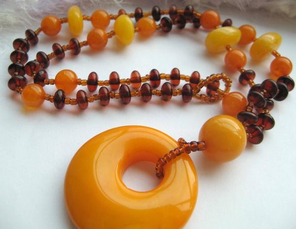 丹麦琥珀和俄罗斯琥珀,世界上的第一块被发现的琥珀